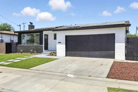 7114 Astoria St, San Diego, CA 92111