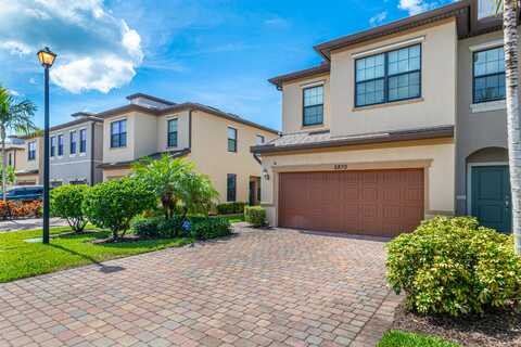 2870 Bard Street, Palm Springs, FL 33406