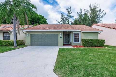 5645 American Circle, Delray Beach, FL 33484