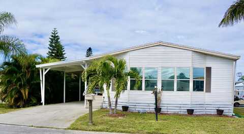 8 Andalusia Lane, Port Saint Lucie, FL 34952