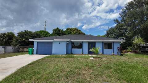 1317 SE Elyton Court, Port Saint Lucie, FL 34952