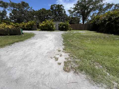 5221 Winter Garden Parkway, Fort Pierce, FL 34951