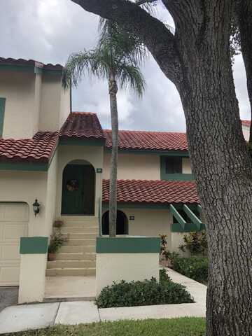 7 Lexington Lane, Palm Beach Gardens, FL 33418