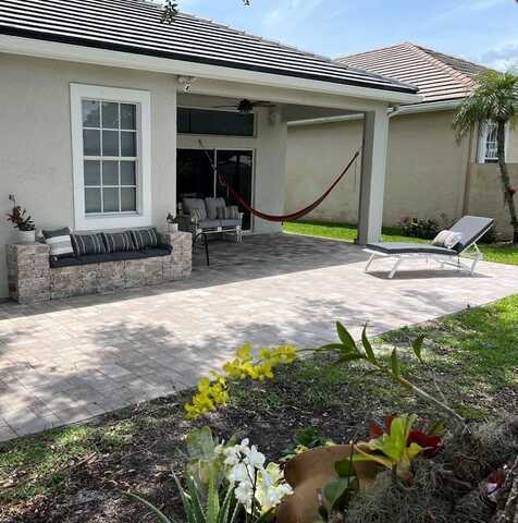 2591 Country Golf Drive, Wellington, FL 33414