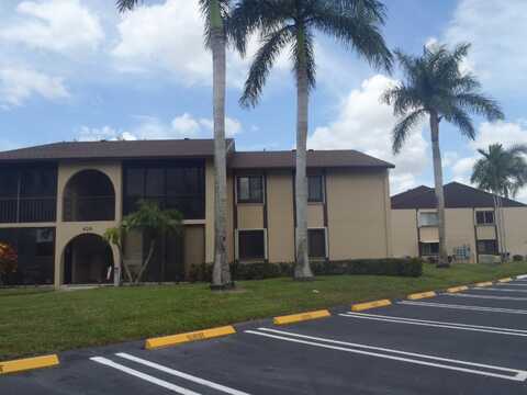 426 Pine Glen Lane, Greenacres, FL 33463