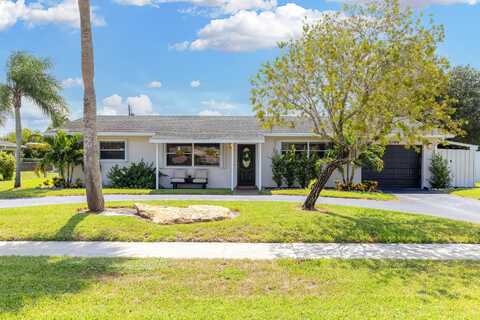 3099 Medinah Circle E, Lake Worth, FL 33467
