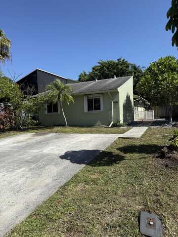 4565 NW 3rd Drive, Delray Beach, FL 33445