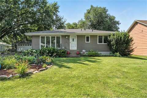 260 Longfellow Street NE, Fridley, MN 55432