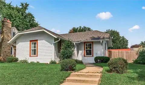 4530 Xerxes Avenue N, Minneapolis, MN 55412