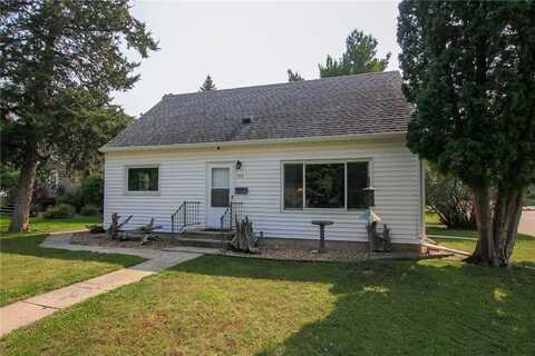 545 Grove Street SW, Hutchinson, MN 55350