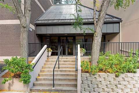7200 York Avenue S, Edina, MN 55435