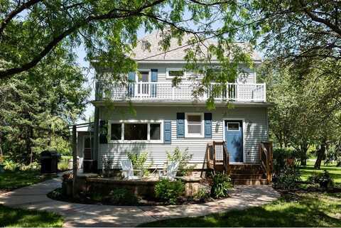 1637 County Road G, New Richmond, WI 54017