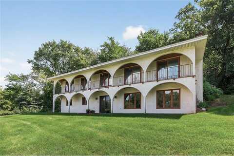 108 Hidden Meadow Road, Apple Valley, MN 55124