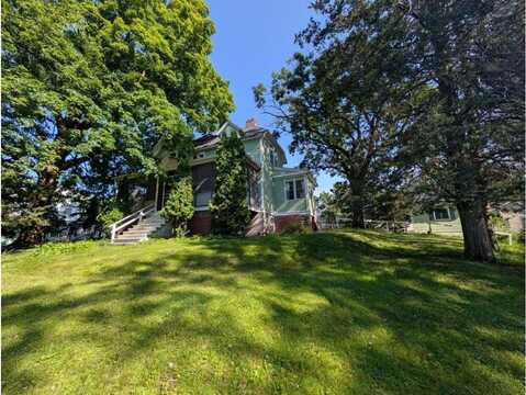 2655 Stillwater Street, Whyte, MN 55110