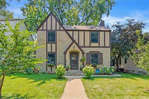 2152 Juno Avenue, Saint Paul, MN 55116