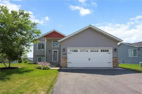 1648 34th Street NE, Sauk Rapids, MN 56379