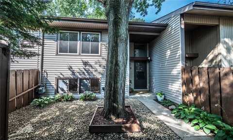 101 River Woods Lane, Burnsville, MN 55337