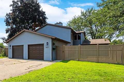 3517 67th Street E, Inver Grove Heights, MN 55076