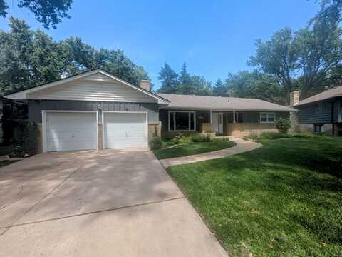 830 E Morningview St., Derby, KS 67037
