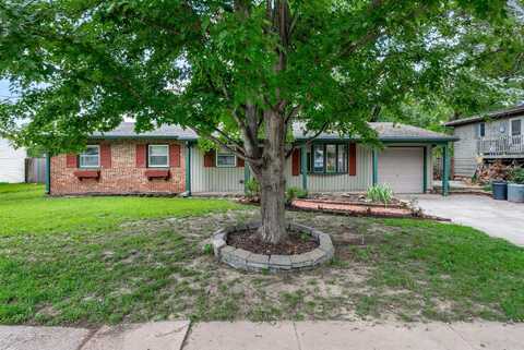 913 N Wilbur Ln, Wichita, KS 67212