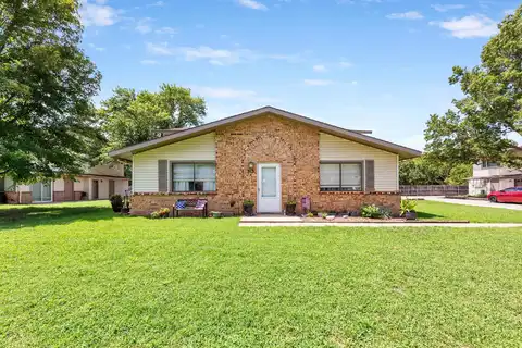 513 S Paula Ave, Wichita, KS 67209