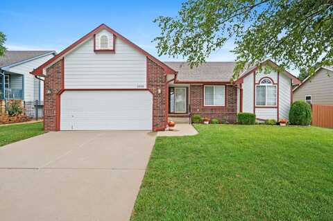 1900 E Glen Hills Dr, Derby, KS 67037