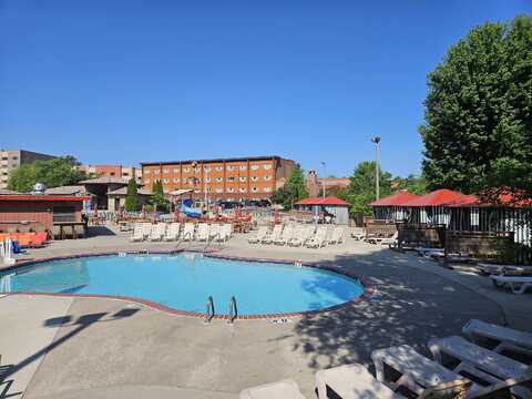 2504 River Road, Wisconsin Dells, WI 53965