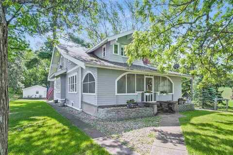 416 E Park Street, Montello, WI 53949
