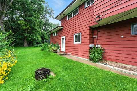 438 Falcon Circle, Monona, WI 53716