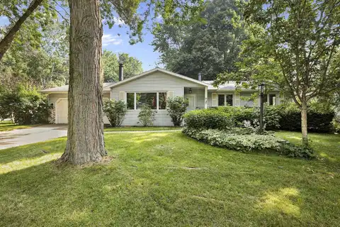 10 Krystana Way, Madison, WI 53711