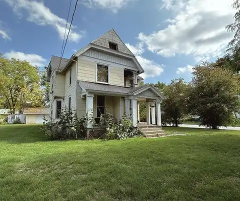 800 N Main Street, Lake Mills, WI 53551