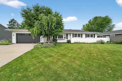 214 Noel Way, Verona, WI 53593