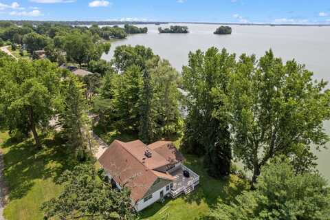 N8283 N McKinley Beach Road, Beaver Dam, WI 53916