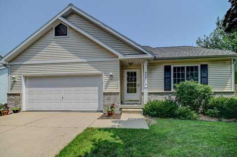 933 Vista Ridge Drive, Mount Horeb, WI 53572