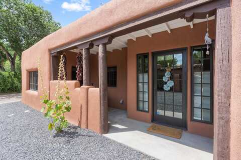 113 Jimenez, Santa Fe, NM 87501