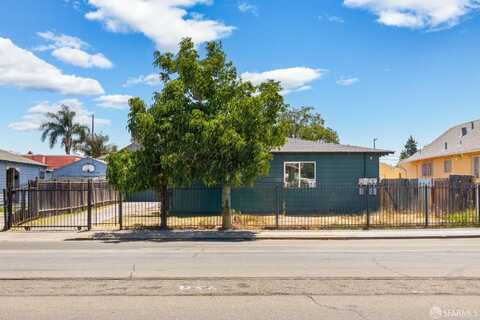 1050 105th Avenue, Oakland, CA 94603
