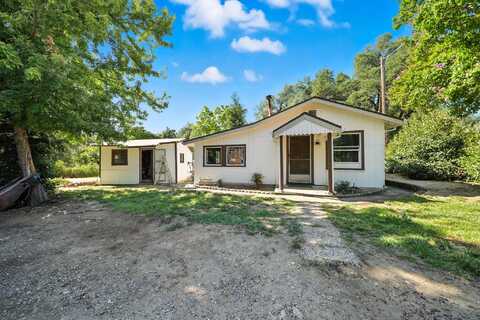 17789 Peterson Lane, Redding, CA 96003