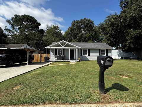 655 Sannoner Ave, Florence, AL 35630