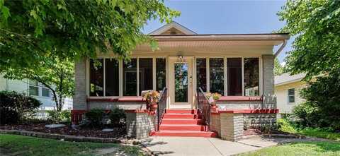 220 Meigs Avenue, Jeffersonville, IN 47130