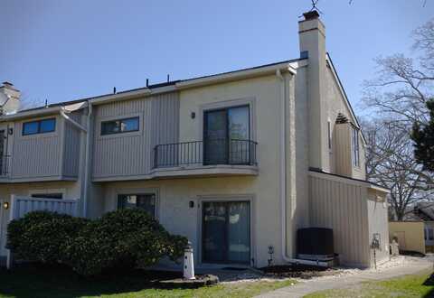 5 Greate Bay Dr, Somers Point, NJ 08244
