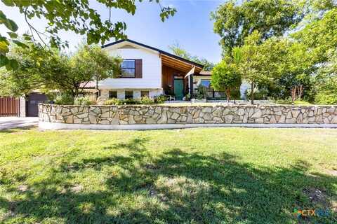 100 E Woodlawn Drive, Harker Heights, TX 76548