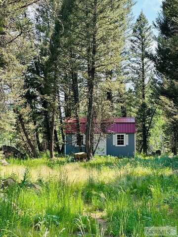 4052 Sagehen Dr, Island Park, ID 83429