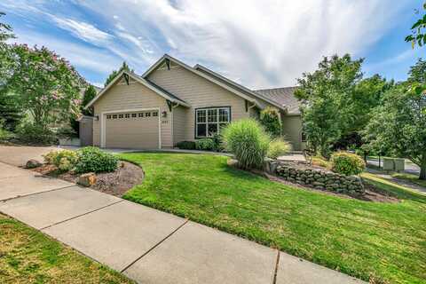 443 Stanford Avenue, Medford, OR 97504