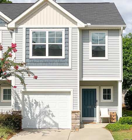 200 Button Willow Street, Taylors, SC 29687