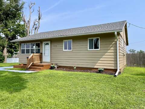 3334 AVE I, COUNCIL BLUFFS, IA 51501