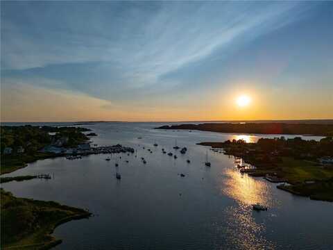 112 Avondale Road, Westerly, RI 02891