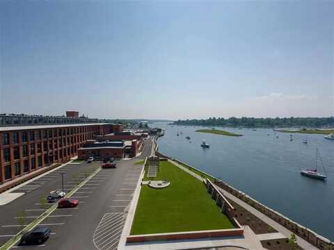 91 Main Street, Warren, RI 02885