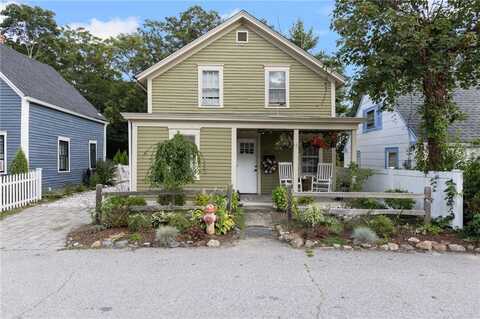 42 Castle Street, East Greenwich, RI 02818