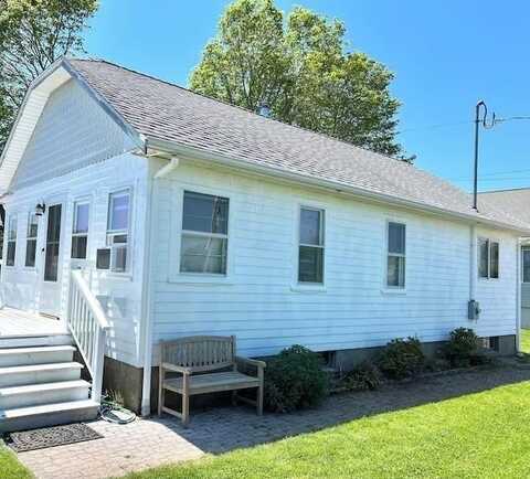 392 Gooseberry Road, South Kingstown, RI 02879