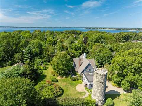 3 Stone Tower Lane, Barrington, RI 02806